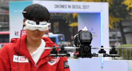 '2017 한강 드론 페스티벌' 사진 <서울디지털재단 제공>